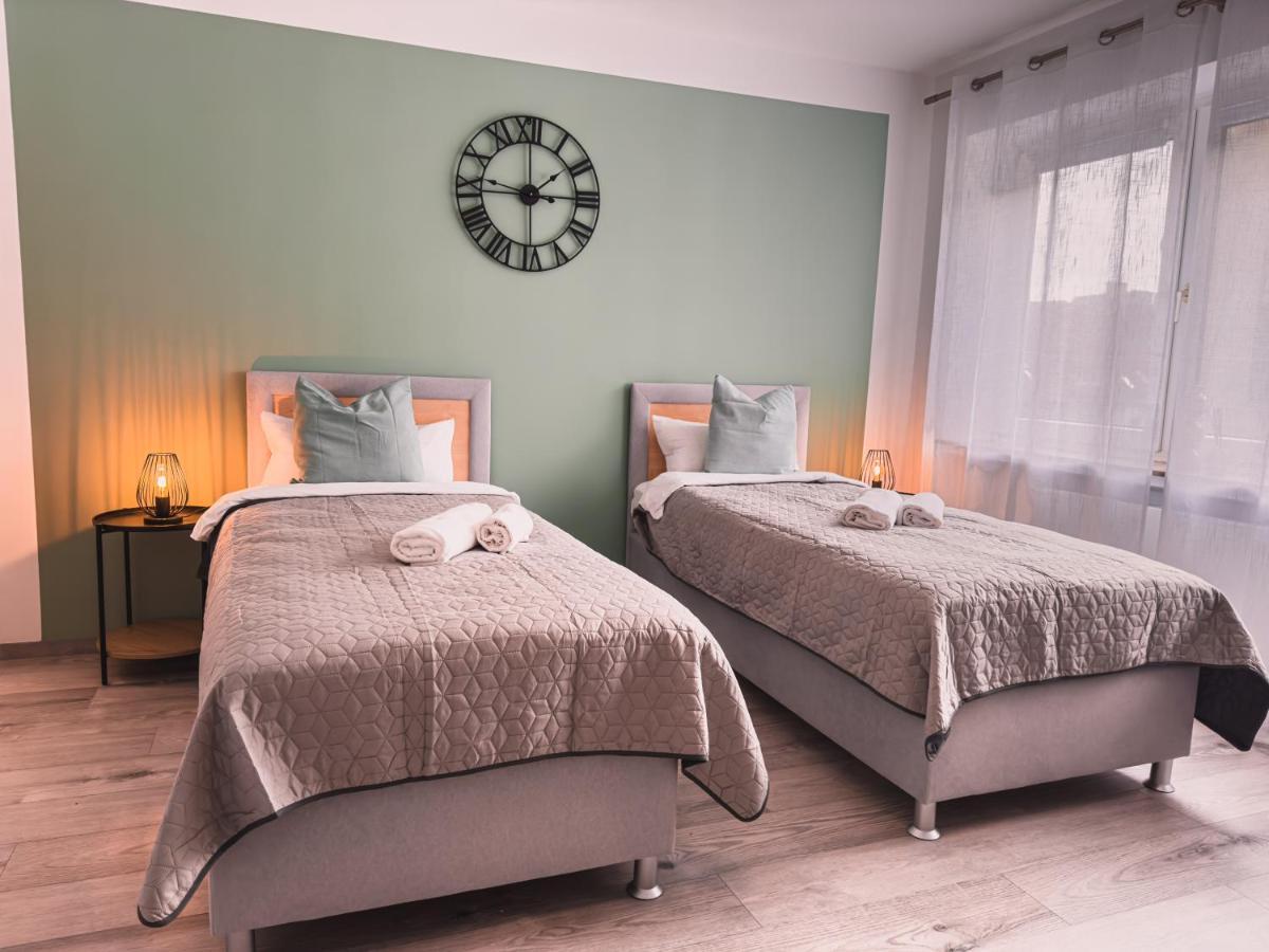 Immostay #6 - Ferienhaus 4 Zimmer Fuer 8 Personen, Wifi & Zentrum Bremen Bagian luar foto