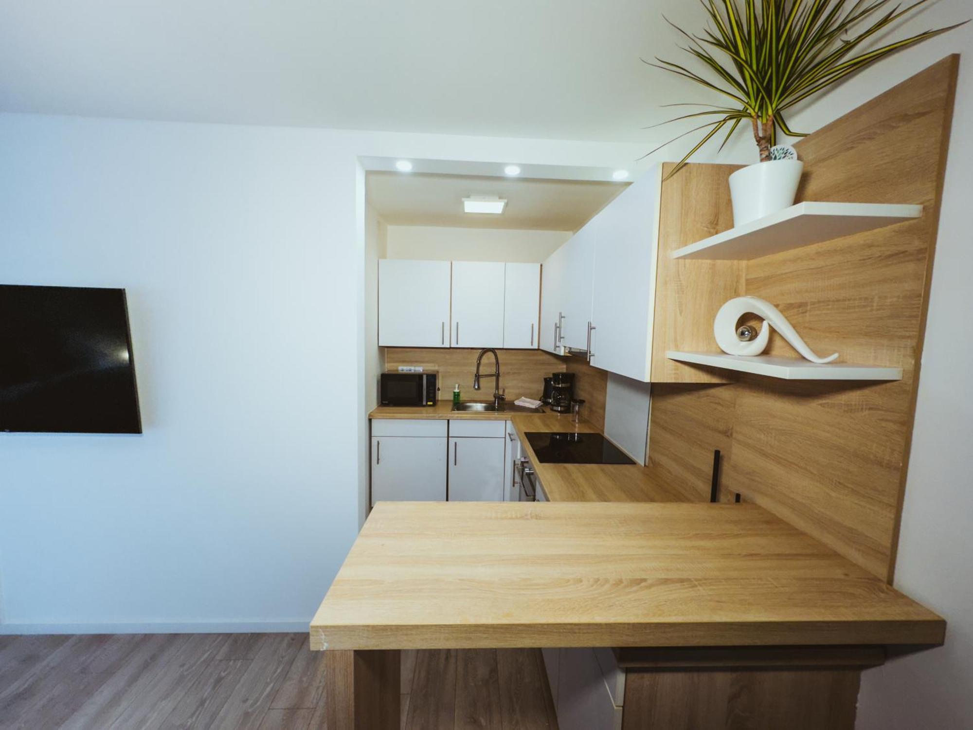 Immostay #6 - Ferienhaus 4 Zimmer Fuer 8 Personen, Wifi & Zentrum Bremen Bagian luar foto